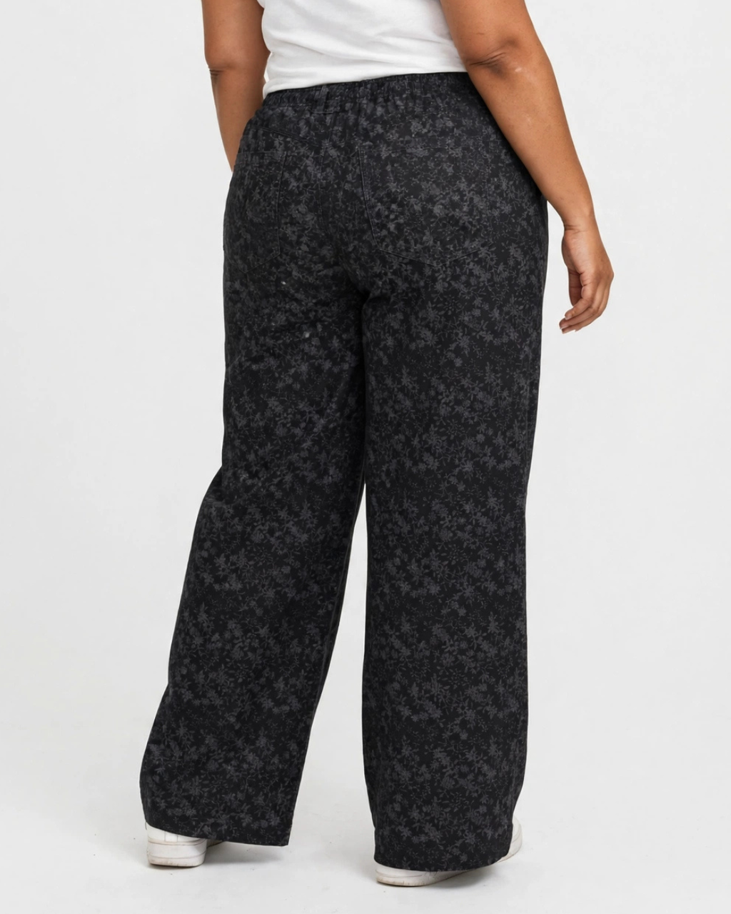 Women Black Floral Printed Denim Wide Leg Pants with Elasticated Waist