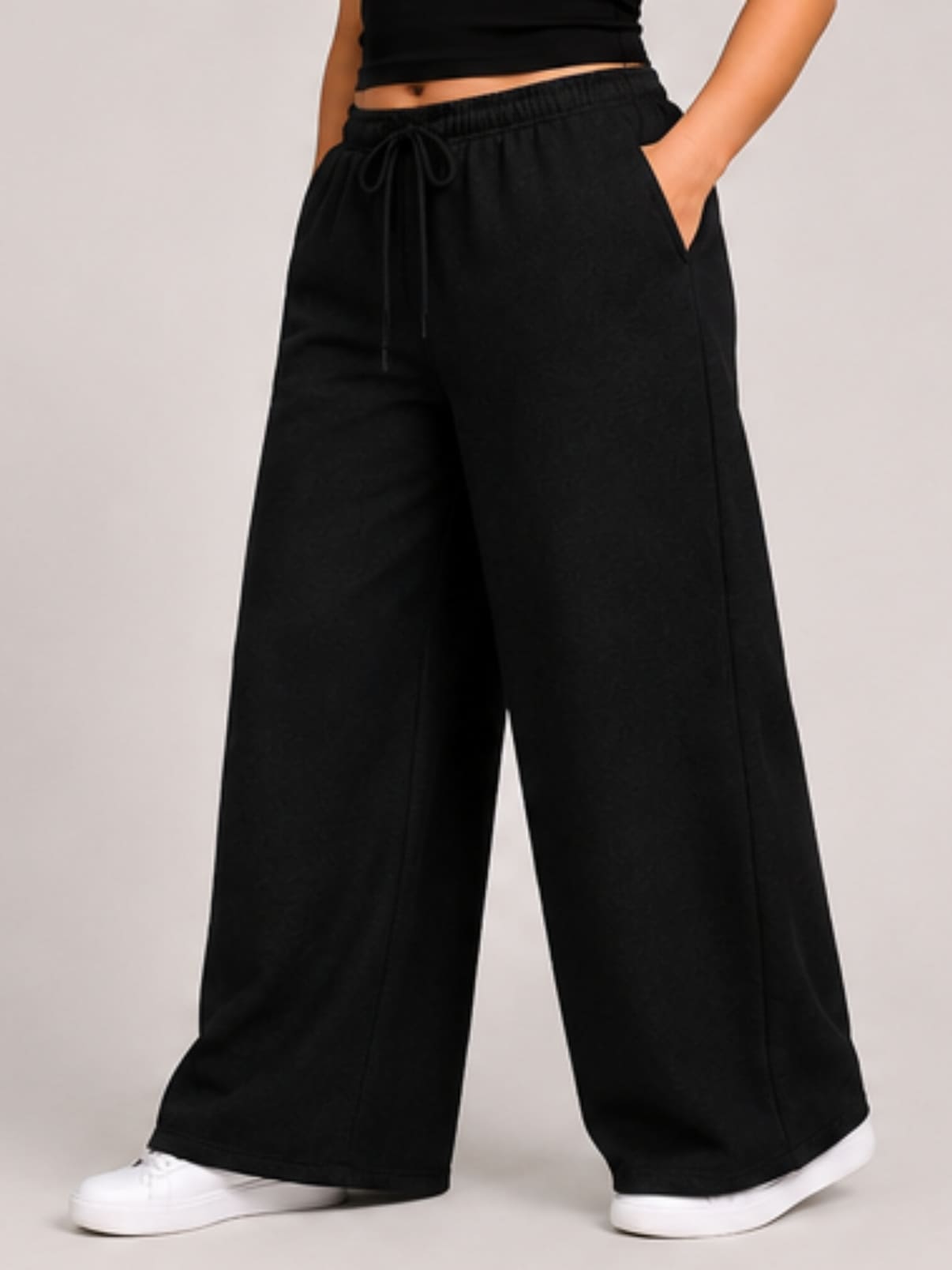 Women Black Solid Wide Leg Drawstring Palazzo Pants | BLAIS