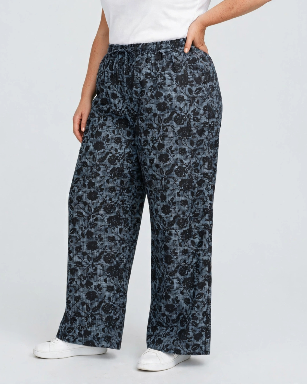 Women Grey Printed Wide Denim Leg Pants with Elasticated Waist